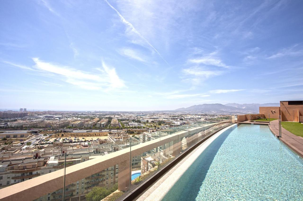 -Malagasunapts-Skygarden Teatinos Pool Playground Exteriér fotografie